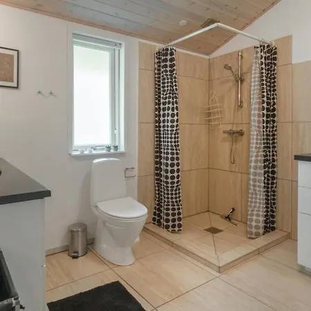 Σπίτι διακοπών 3 Bedroom Beautiful In *